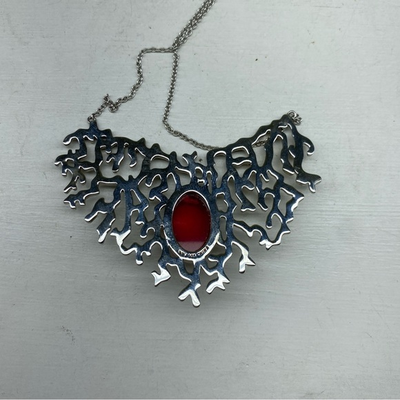 BBJ Sterling Silver Western Fern Design With Red Howlite Center Stone Necklace - Picture 7 of 11